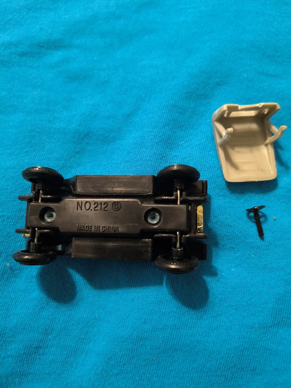 Pierce Arrow & REO Vintage-Style Toy Car Set - Blue and Tan